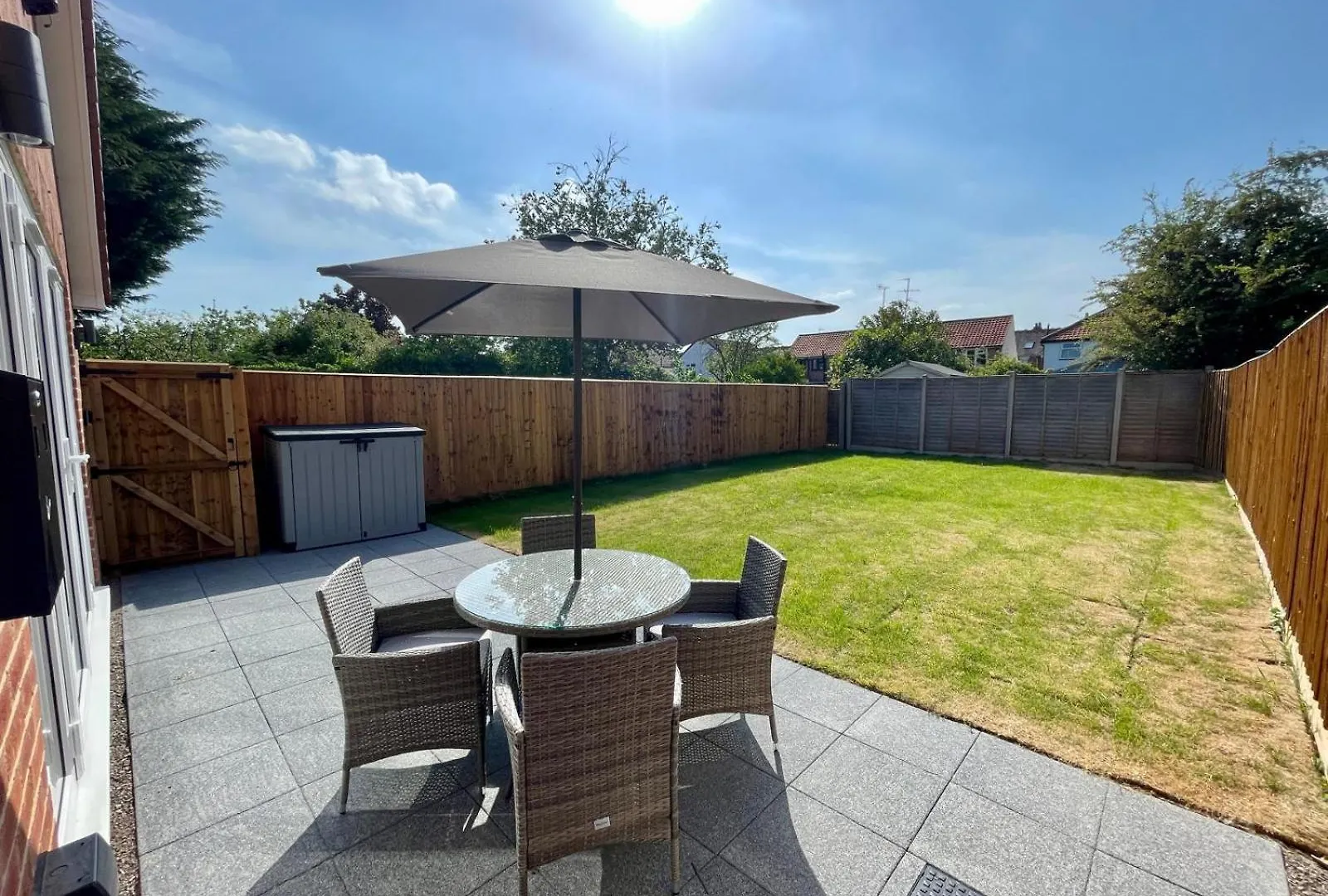Apartment New Bungalow - 20-Min Walk To Quays - Plenty Of Parking - Large Garden - Wi-Fi GLOUCESTERSHIRE United Kingdom